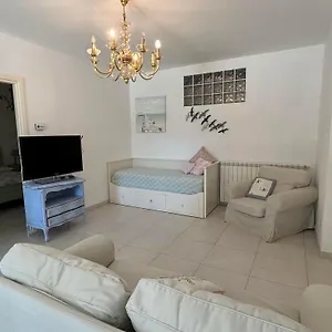 https://villa-messina.it-tuscanyhotel.com