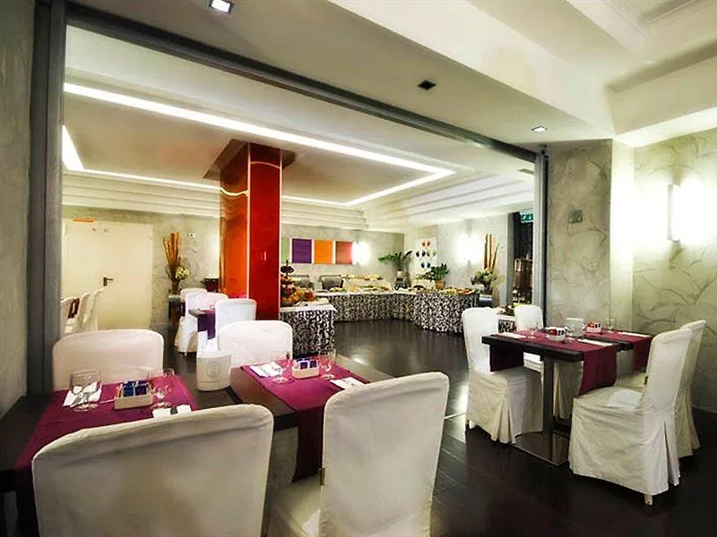 ****  Hotel Ariston Рим Италия